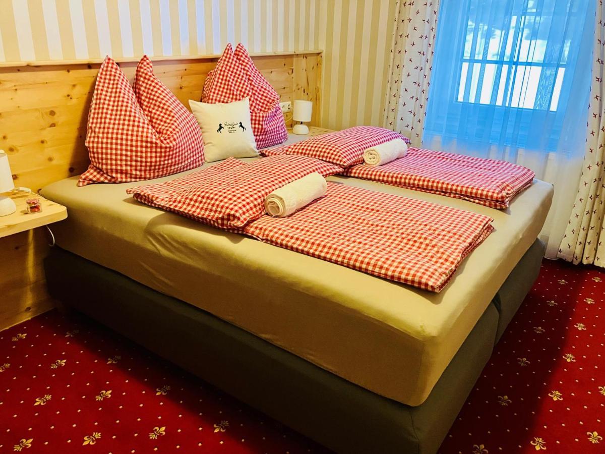 Roesslgut Bed & Breakfast Zederhaus Kültér fotó