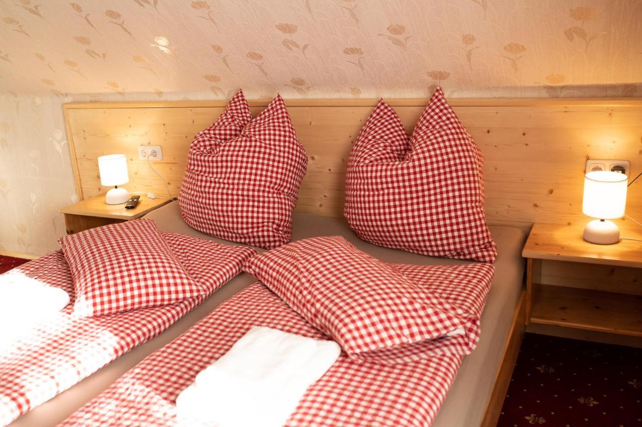 Roesslgut Bed & Breakfast Zederhaus Kültér fotó