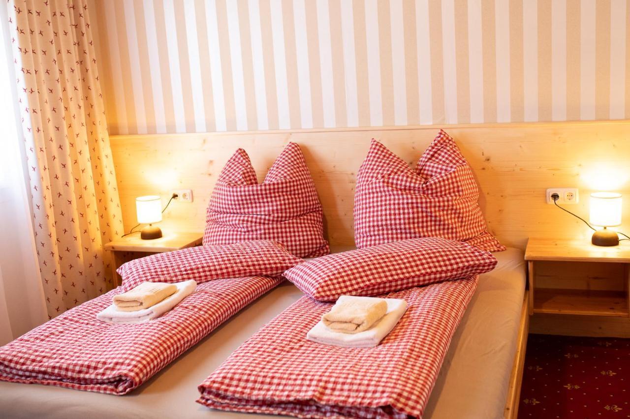 Roesslgut Bed & Breakfast Zederhaus Kültér fotó